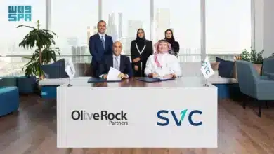 تعتبر الاستثمارات في صناديق رأس المال الخاص أحد الوسائل الرئيسية للتنمية الاقتصادية في المملكة العربية السعودية، حيث قامت شركة رأس المال الاستثمارية السعودية (SVC) بإعلان استثمارها مبلغ 30 مليون دولار في صندوق Olive Rock Partners Fund I، وهو صندوق رأس مال خاص إقليمي يهدف إلى دعم عمليات الشراء في السوق المتوسطة المدعومة اقتصاديًا وجغرافيًا وتكنولوجيًا.