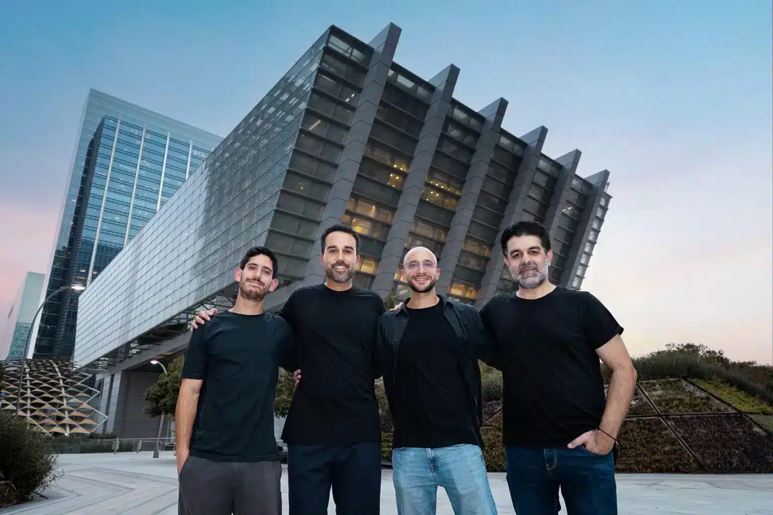 FlapKap, a fintech platform founded in Egypt and based in Abu Dhabi, has successfully raised $34 million in a pre-Series A funding round, nearly two years after securing $3.6 million in seed funding. This brings the company’s total funding to $37.6 million.