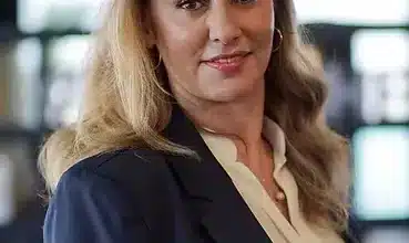 Suzy Al Zeerah, Head of Operations at Bahrain Fintech Bay, a platform specializing in compliant digital financial services, stated that her company strongly supports startups and entrepreneurs as part of its overall growth strategy in the Kingdom of Bahrain.