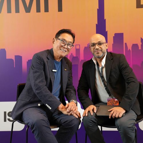 Talal Al Hammad, Editor-in-Chief of entArabi, with Robert Kiyosaki, the writer of Rich Dad Poor Dad